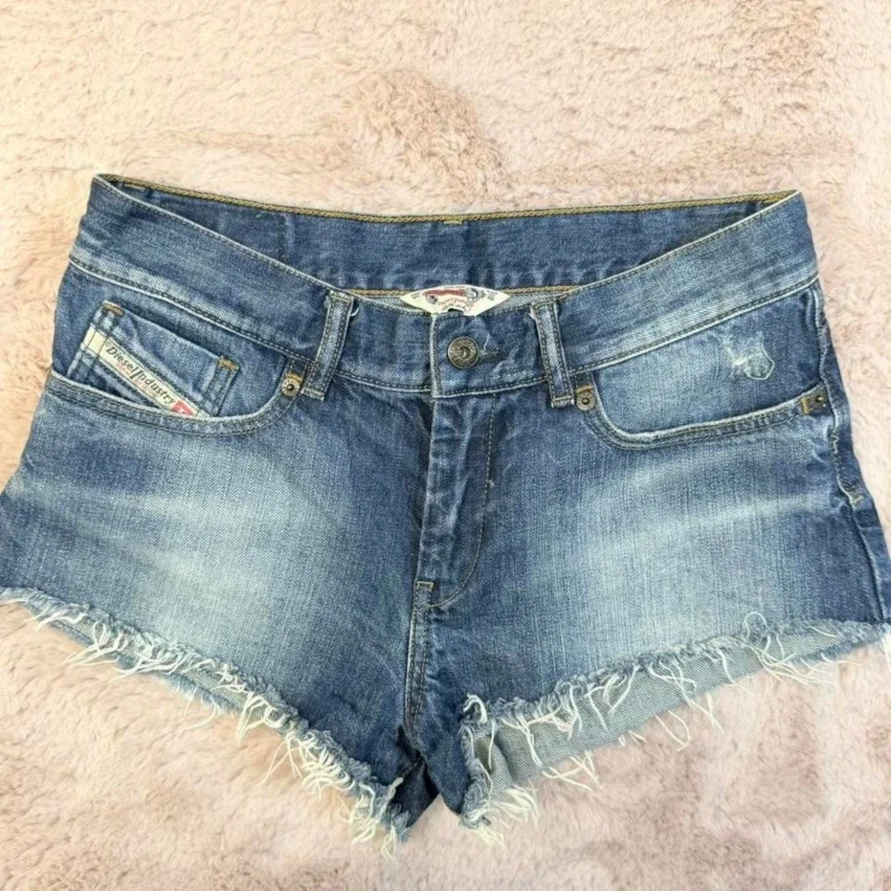 Vintage y2k diesel low rise micro denim cut off shorts, womens 25,‎ frayed hem
